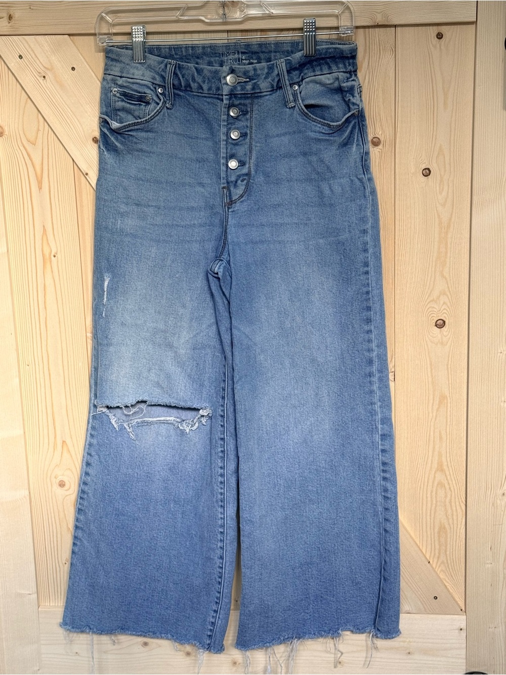 Time and Tru High-Rise Wide Leg Distressed Women's Jeans - Blue